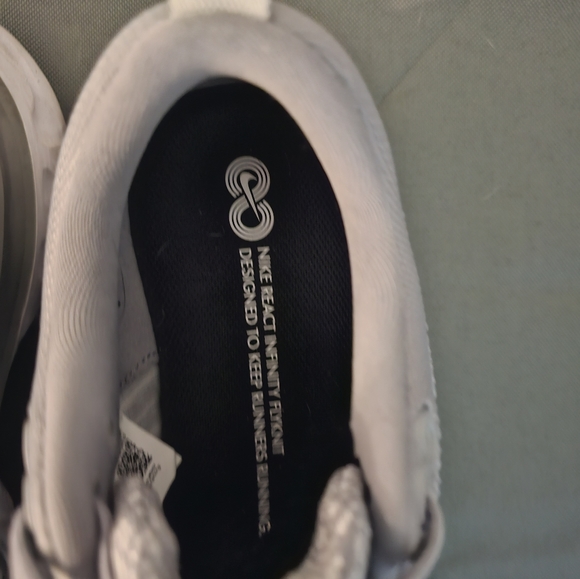 Nike running shoes - Picture 6 of 6